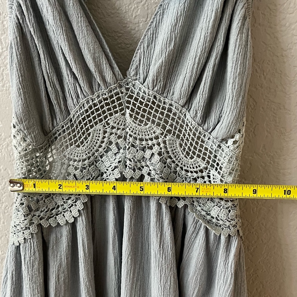 Boutique crocheted sun dress size small - Picture 8 of 8